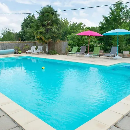 Serene Holiday In Lacapelle-biron With Terrace * Lacapelle-Biron