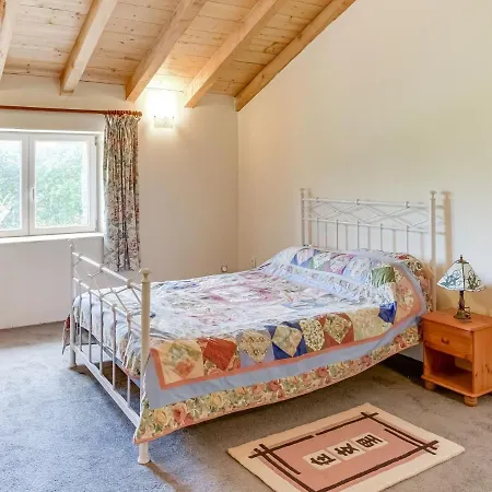 Serene Holiday In Lacapelle-biron With Terrace Dom wakacyjny Lacapelle-Biron